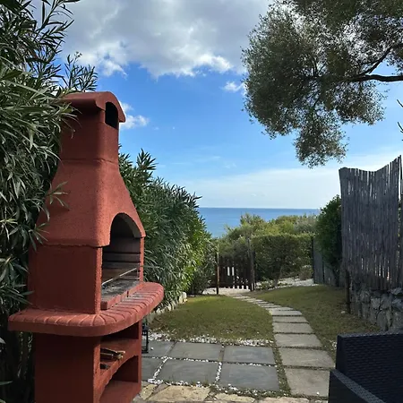 Domus Tom With Sea View Apartment *